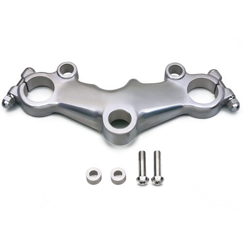 デイトナ(Daytona) バイク用 トップブリッジ SR400(03-20)用 ビンテージトップブリッジ 48220 【用途】SRをセパレートハンドル仕様にする際の必須アイテム。ヌメリ感を強調したクラシックレーサータイプです。 【適合車種】SR400 (03-20) 【仕様1】別売のハンドルストッパー(品番:26157)同時装着でもハンドルロックが可能なキーシリンダーオフセットタイプ。 【注意1】純正キーシリンダーの移設の際、ドリル等によるネジの切削加工が必要となります 【注意2】純正ヘッドライトステー、ウィンカーの同時装着はできません 商品紹介 SRをセパレートハンドル仕様にする際の必須アイテム。ヌメリ感を強調したクラシックレーサータイプです。別売のハンドルストッパー(品番:26157)同時装着でもハンドルロックが可能なキーシリンダーオフセットタイプ。 ※純正キーシリンダーの移設の際、ドリル等によるネジの切削加工が必要となります。 純正ヘッドライトステー、ウィンカーの同時装着はできません。 使用上の注意 純正メーターとの同時装着不可(キーシリンダーとメーターステーが接触します)。 商品コード20082198761商品名デイトナ(Daytona) バイク用 トップブリッジ SR400(03-20)用 ビンテージトップブリッジ 48220型番48220※他モールでも併売しているため、タイミングによって在庫切れの可能性がございます。その際は、別途ご連絡させていただきます。※他モールでも併売しているため、タイミングによって在庫切れの可能性がございます。その際は、別途ご連絡させていただきます。