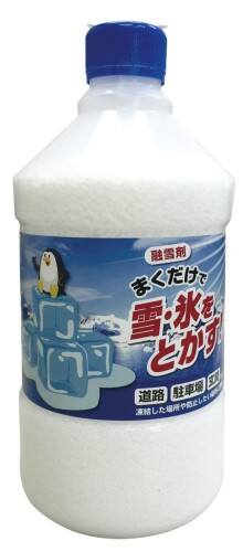 ヨーキ産業,融雪剤ボトルタイプ 5L 5Lボトル 使用方法/融雪・凍結を防止したい場所(玄関まわり、階段、駐車場など)や圧雪・凍結した場所に直接散布してください。 成分/粒状塩化カルシウム 雪の降りはじめ・降った後/1坪(3.3m2)散布してください。 雪が固着した後/1坪(3.3m2)散布してください。 ボトル入りの融雪剤です。玄関 ■道路 ■駐車場など、凍結してしまった場所や、事前に凍結を防止したい場所に散布するだけで雪を溶かします。尿素を成分とした凍結防止 ■融雪剤で、塩化カルシウム等と異なり、金属の腐食やコンクリートの侵食が少ないため安心して散布できます。玄関前や車庫前のスリップ防止に効果的です。アイスバーンがシャーベット状になるので、除雪がしやすくなります。 持ちやすく撒きやすい取っ手付きポリ容器は容量5Lで、使用目安は雪の降り始め~降った後は1坪あたり約300g、凍結した後なら400gほどです。雪に備えて家庭に常備しておくのにおすすめです。 商品コード20082034782商品名ヨーキ産業,融雪剤ボトルタイプ 5L型番1544サイズ5Lカラーー※他モールでも併売しているため、タイミングによって在庫切れの可能性がございます。その際は、別途ご連絡させていただきます。※他モールでも併売しているため、タイミングによって在庫切れの可能性がございます。その際は、別途ご連絡させていただきます。