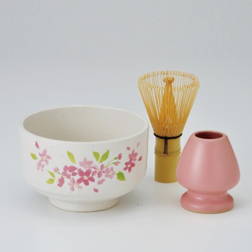 日本陶彩 桜 抹茶碗セット T96424670 径12.2x高さ7.5cm 生産国:抹茶碗、茶筅直し/日本製(美濃焼)・茶筅数穂/中国製 材質:抹茶碗/陶器・茶筅直し/陶器・茶筅数穂/竹 3点セット 抹茶碗と茶筅直し、茶筅のセットです。 お好みの絵柄をぜひ、お探しください。 商品コード20082302791商品名日本陶彩 桜 抹茶碗セット T96424670型番T96424670カラー白※他モールでも併売しているため、タイミングによって在庫切れの可能性がございます。その際は、別途ご連絡させていただきます。※他モールでも併売しているため、タイミングによって在庫切れの可能性がございます。その際は、別途ご連絡させていただきます。