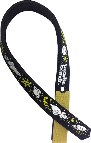 ビースティバンド (Beasite Bands) 猫用首輪 スペースロケット 商品名:ビースティバンド　スペースロケット ブランド名:TWIN CAT PRODUCTS 生産国:アメリカ サイズ:高さ32.5cm x 幅5cm x 奥行0.8cm 重量/容積:5g 商品紹介 ■ウェットスーツの素材でできた、軽い猫用首輪。 ■長さはハサミで切って調節可能。 ■マジックテープでお手軽装着。 原材料 ■成分 クロロプレン ポリエステル 使用方法 ウェットスーツの素材を使った猫用カラー。軽くて伸縮性があり丈夫です。サイズに合わせてマジックテープで調節できます。余った部分ははさみで切って使用します。寿やIDカプセルを取り付けられます。25カラーの中からお選び頂けます。 商品コード20076774807商品名ビースティバンド (Beasite Bands) 猫用首輪 スペースロケット型番BB024サイズ高さ32.5cm x 幅5cm x 奥行0.8cmカラースペースロケット※他モールでも併売しているため、タイミングによって在庫切れの可能性がございます。その際は、別途ご連絡させていただきます。※他モールでも併売しているため、タイミングによって在庫切れの可能性がございます。その際は、別途ご連絡させていただきます。