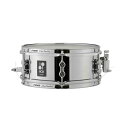 ソナー（SONOR） AQ2 スネアドラム AQ2-1205SDS スティール シェル:スティール1mm サイズ:12x5インチ フープ:6テンション/2.3mmパワーフープ 説明 2017年に発表され2018年に満を持してリリースされた、アピアランス、ラインナップ、サイズバリエーションからフィッティング ■パーツのデザインまで、フルモデルチェンジを大胆に実施したAQシリーズにスチールシェルのスネアドラムが登場。 商品コード20063936834商品名ソナー（SONOR） AQ2 スネアドラム AQ2-1205SDS スティール型番AQ2-1205SDSサイズ12x5カラーSteel※他モールでも併売しているため、タイミングによって在庫切れの可能性がございます。その際は、別途ご連絡させていただきます。※他モールでも併売しているため、タイミングによって在庫切れの可能性がございます。その際は、別途ご連絡させていただきます。