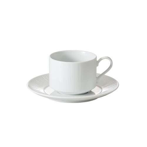 Noritake ノリタケ ティー コーヒー カップ 220cc コニフェール 電子レンジ対応 食洗機対応 1個 白 ファインポーセレン(ホワイト) 1708L/90089C 直径:8.1cm 全長:10.7cm 高さ:6.2cm 容量:約220ml 箱:なし フランス語で「針葉樹」を意味する「CONIFERE(コニフェール)」。清潔感のあるファインポーセレン素材に、針葉樹をイメージさせるレリーフをデザインしたスタイリッシュなシリーズ。 商品コード20077084851商品名Noritake ノリタケ ティー コーヒー カップ 220cc コニフェール 電子レンジ対応 食洗機対応 1個 白 ファインポーセレン(ホワイト) 1708L/90089C型番1708L/90089Cサイズ直径8.1cm全長10.7cm高さ6.2cm容量約220mlカラー白※他モールでも併売しているため、タイミングによって在庫切れの可能性がございます。その際は、別途ご連絡させていただきます。※他モールでも併売しているため、タイミングによって在庫切れの可能性がございます。その際は、別途ご連絡させていただきます。