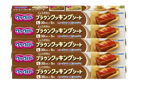 クックパー ブラウン クッキングシート Lサイズ 30cm x 5m 5本セット おまけ付 人気の高いブラウンカラーのクッキングシート ■両面シリコーン加工で、料理やお菓子がくっつかない。 ■熱に強い紙なので、オーブン、電子レンジで使える。 ■油や汁を通しにくく、後かたづけが簡単。 ■蒸気を通すので、蒸し料理に使える。 ■人気の高いブラウンカラーで、食卓をおしゃれに。 ■ナチュラルな風合いで食品やお菓子のラッピングにも。 商品コード20082044860商品名クックパー ブラウン クッキングシート Lサイズ 30cm x 5m 5本セット おまけ付型番なしサイズLサイズカラーブラウン※他モールでも併売しているため、タイミングによって在庫切れの可能性がございます。その際は、別途ご連絡させていただきます。※他モールでも併売しているため、タイミングによって在庫切れの可能性がございます。その際は、別途ご連絡させていただきます。