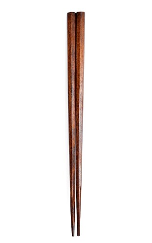 かのりゅう Chitose 七角箸-はし- 23cm S24-6-9s 木の持つ温かみや自然な風合いをいかした、食洗機で洗える木製の箸。 素材 : 天然木(ブナ) サイズ : 23cm 表面塗装 : 漆(Pコート) 食洗機対応 木の持つ温かみや自然な風合いをいかした、食洗機で洗える木製の箸。 木の表情を楽しめる拭き漆の上に、食洗機対応の塗装を施しました。 ひとつひとつ手塗りで塗り上げることで、手ざわり、口当たり、風合いのどれもが心地よく仕上がっています。 商品コード20081654888商品名かのりゅう Chitose 七角箸-はし- 23cm S24-6-9s型番S24-6-9sカラーブラウン※他モールでも併売しているため、タイミングによって在庫切れの可能性がございます。その際は、別途ご連絡させていただきます。※他モールでも併売しているため、タイミングによって在庫切れの可能性がございます。その際は、別途ご連絡させていただきます。