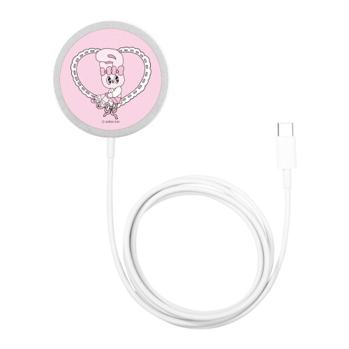 グルマンディーズ Esther Bunny MagSafe 対応 ワイヤレスチャージャー リボンバニー KEB-04A MagSafe対応の急速充電対応ワイヤレスチャージャーです。 磁力でピタッと装着できるので、最大15Wのワイヤレス充電が素早く完了します。 ※iPhone12シリーズ以降のモデル、MagSafe充電ケース付きのAirPods/AirPods Proに対応しております。 ※MagSafeに対応していないiPhone8以降のモデル、ワイヤレス充電対応のAndroid端末にもご使用いただけます。(急速充電には対応しておりません) 充電しながら使用しても邪魔にならない、5.5mmの薄型タイプ。 MagSafe対応の急速充電対応ワイヤレスチャージャーです。 磁力でピタッと装着できるので、最大15Wのワイヤレス充電が素早く完了します。 ※iPhone12シリーズ以降のモデル、MagSafe充電ケース付きのAirPods/AirPods Proに対応しております。 ※MagSafeに対応していないiPhone8以降のモデル、ワイヤレス充電対応のAndroid端末にもご使用いただけます。(急速充電には対応しておりません) 充電しながら使用しても邪魔にならない、5.5mmの薄型タイプ。 ケーブル全長:約1m PD入力対応。 お客様のお使いのモニター設定、お部屋の照明等により実際の商品と色味が異なる場合がございます。 諸般の事情につき、予告なくデザインや仕様が変更になる場合があります。 (C) esther kim. All Rights Reserved 商品コード20081692906商品名グルマンディーズ Esther Bunny MagSafe 対応 ワイヤレスチャージャー リボンバニー KEB-04A型番KEB-04Aカラーリボンバニー※他モールでも併売しているため、タイミングによって在庫切れの可能性がございます。その際は、別途ご連絡させていただきます。※他モールでも併売しているため、タイミングによって在庫切れの可能性がございます。その際は、別途ご連絡させていただきます。