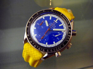 時計ベルトをモレラートのスピードに交換したオメガ　スピードマスターシューマッハモデル