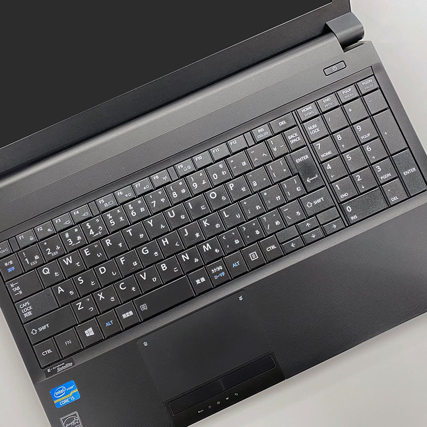 中古ノートパソコン Windows 10 テンキー付き 中古パソコン TOSHIBA dynabook Satellite B553/J 第3世代 Core i5 3210M 2.5GHz 4GB SSD 120GB 無線 DVDドライブ Windows10 64ビット OFFICE付き