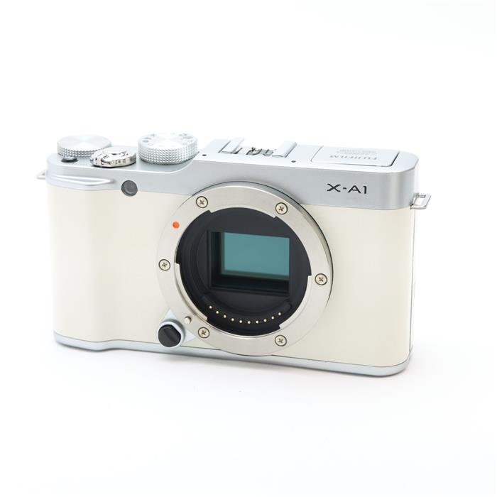 【中古】 《並品》 FUJIFILM X-A1 ボディ ホワイト [ デジタルカメラ ]