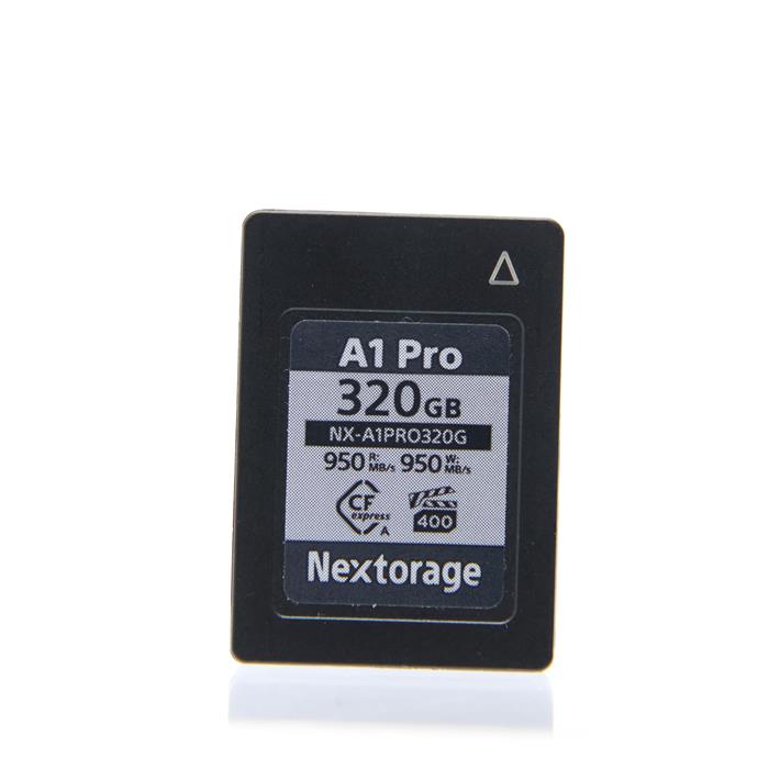 外観状態:良品 マップ保証期間:保証なし 付属品など:付属品なし【ココがポイント！】最大950 MB/sの高速な読み出し・書き込み速度と最低継続書き込み速度850MB/sを実現。これにより、撮影時の待ち時間を抑え、撮影可能な枚数を向上させま...