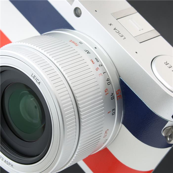 【中古】 《新同品》 Leica X(Typ113) Edition Moncler 【モンクレール社との特別コラボレーションモデルが入荷！】 [ デジタルカメラ ]