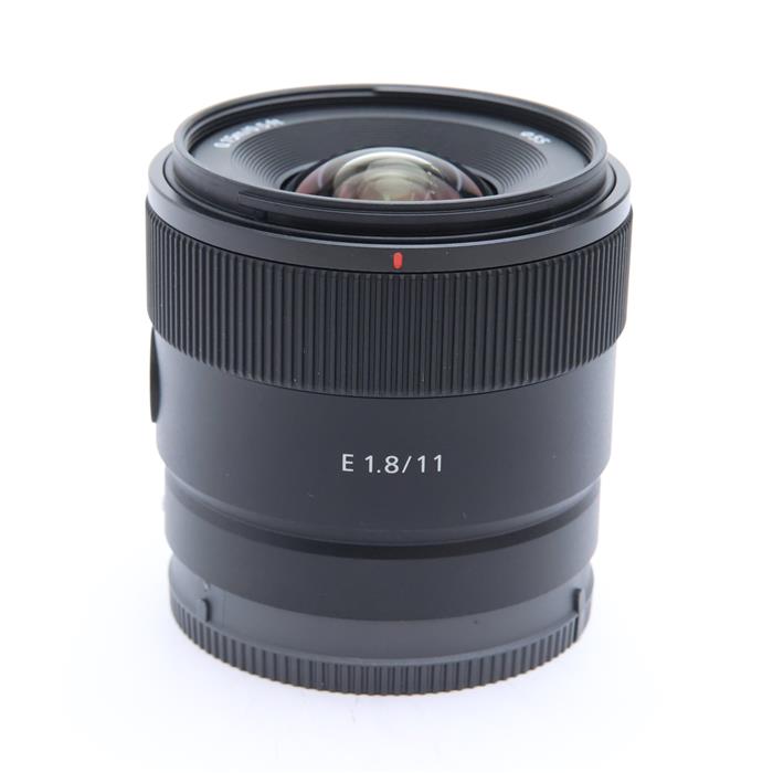E 11mm F1.8