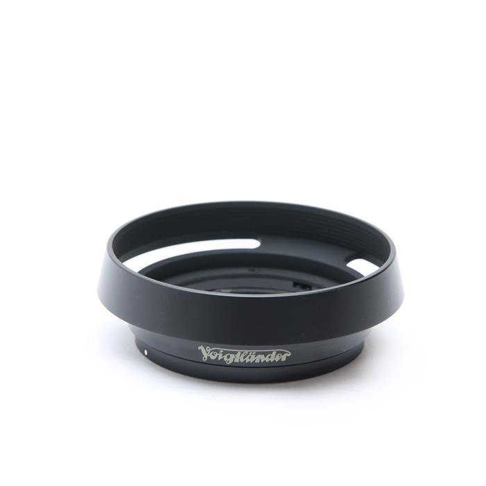 外観状態:良品 マップ保証期間:保証なし 付属品など:付属品なし【ココがポイント！】COLOR-SKOPAR 35mmF2.5 PII用のレンズフード。重厚な金属製で、レンズとの一体感も申し分ありません。レンズの保護としても最適です。◎点検スタッフからのコメント【外観】若干のスレキズ箇所がありますが、全体的に良好な状態です。【機能面・操作】動作良好で、安心してお使いいただけます。※お求めの後2週間以内の初期不良はご返品可能です。#251129-n