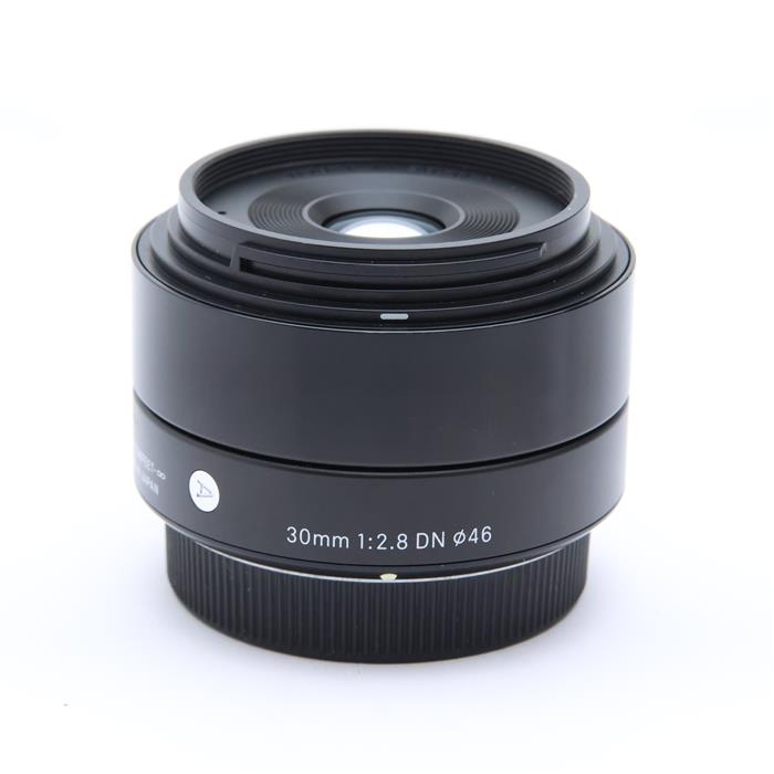 USED SIGMA A 30mm F2.8 DN (マイクロフォーサーズ用) 良品] SIGMA A 30mm F2.8 DN (マイクロフォーサーズ用)シルバー