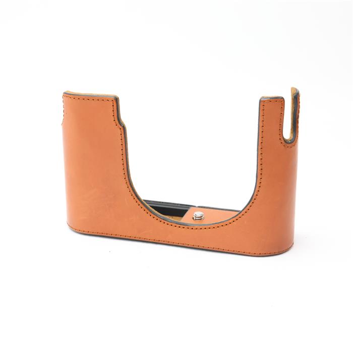 【中古】 《良品》 Leica Q3用 プロテクター コニャック