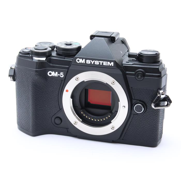 【中古】 《美品》 OM SYSTEM OM-5 ボディ ブラック [ デジタルカメラ ]