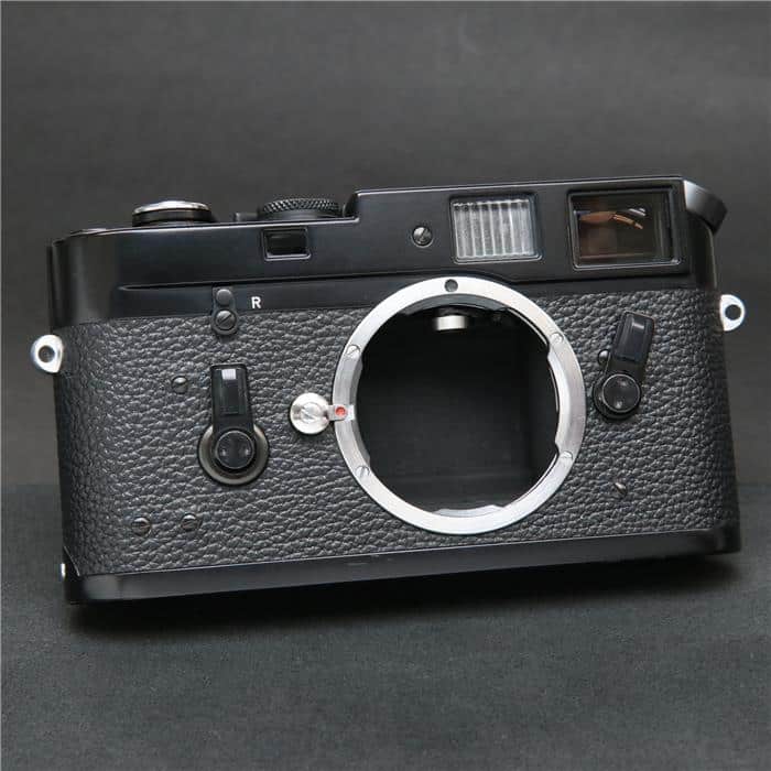 【あす楽】 【中古】 《良品》 Leica M4 ブラックペイント 【貴重な逸品が入荷しました！】【ファインダー内清掃/シャッタースピード調整/各部点検済】 1