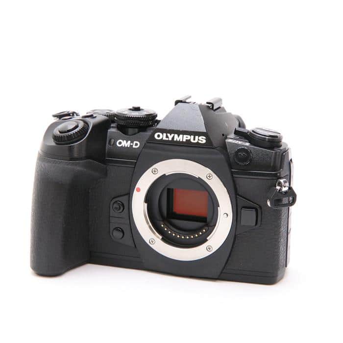 【あす楽】 【中古】 《並品》 OLYMPUS OM-D E-M1 Mark II ボディ 【吊り環取付部調整/各部点検済】【別売予備バッテリー付！】 [ デジタルカメラ ]