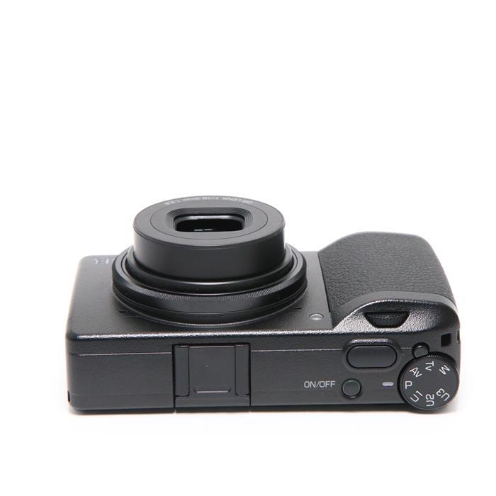 即納！最大半額！】 あす楽 美品 RICOH GR III デジタルカメラ 魅了 