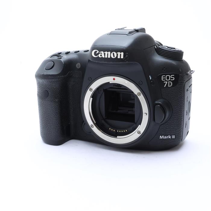 【あす楽】 【中古】 《並品》 Canon EOS 7D Mark II ボディ 【液晶ユニットモードダイヤルアクセサリーシュー部品交換/各部点検済】 [ デジタルカメラ ]