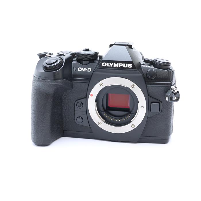 【あす楽】 【中古】 《良品》 OLYMPUS OM-D E-M1 Mark II ボディ 【グリップラバー部品交換/各部点検済】【別売予備バッテリー付！】 [ デジタルカメラ ]