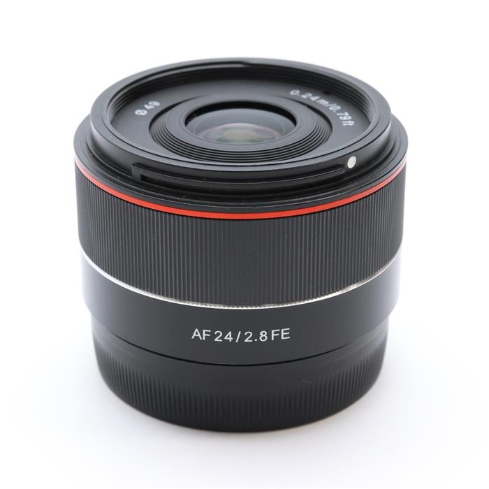 外観状態:美品 マップ保証期間:保証なし 付属品など:レンズフロントキャップ・レンズリアキャップ【ココがポイント！】軽くても、小さくても、圧倒的な性能。AF35mmF2.8 FEに続く、小型・軽量・高性能AFレンズ。SAMYANG AF 24mmF2.8 FEは、 ソニーα7シリーズ・フルサイズ用のレンズです。小型・軽量ながら圧倒的な性能としてデビューした「AF 35mm F2.8 FE」と同じコンセプトのレンズシリーズとして、 より広角に、より多用途に、より選択肢を拡げるために登場します。◎点検スタッフからのコメント【外観】若干の使用感がございますが、全体的に丁寧に使用されている中古品です。【機能面・操作】動作良好で、安心してお使いいただけます。【その他】レンズフード欠品のためお買い求めやすくなっております。※お求めの後2週間以内の初期不良はご返品可能です。#260129-n