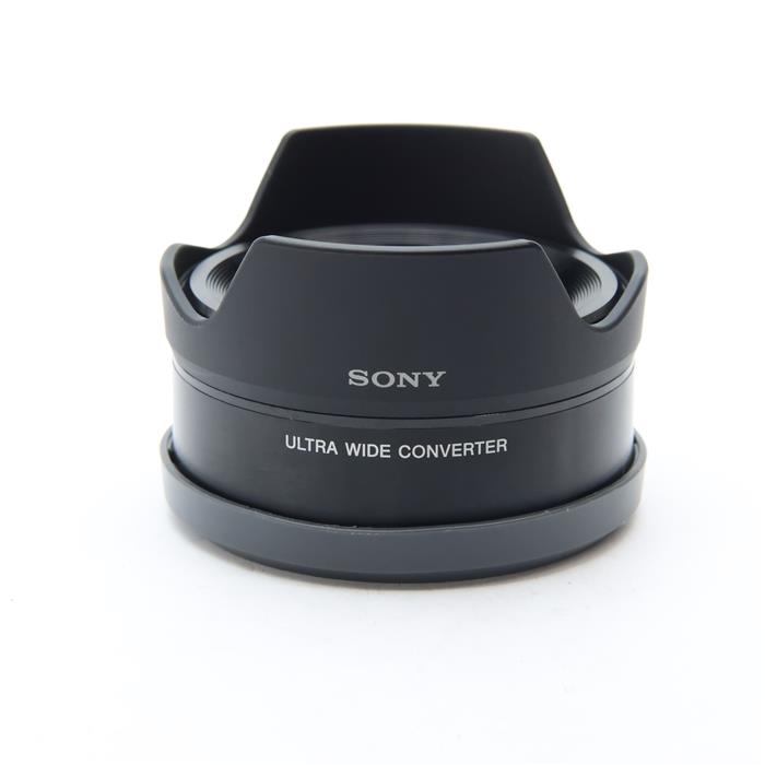 外観状態:良品 マップ保証期間:保証なし 付属品など:フロントキャップ・リアキャップ【ココがポイント！】E 16mm F2.8装着時は12mm相当となり、気軽に超広角撮影が楽しめます。付属のポーチで持ち運びしやすいのもポイントです！◎点検スタッフからのコメント【外観】スレキズがありますが、丁寧に使用されている良好な商品です。【機能面・操作】動作良好です。安心してお使いいただけます。※お求めの後2週間以内の初期不良はご返品可能です。#260130-n