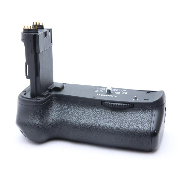 外観状態:並品 マップ保証期間:保証なし 付属品など:LP-E6ホルダー【ココがポイント！】ホールディング向上におすすめ！EOS 6D専用バッテリーグリップです。◎点検スタッフからのコメント【外観】各部スレ・キズ・テカリが見られます。実用品として問題なくお使いいただける商品です。【機能面・操作】安心してご使用いただける動作良好な商品です。※お求めの後2週間以内の初期不良はご返品可能です。#260202-n