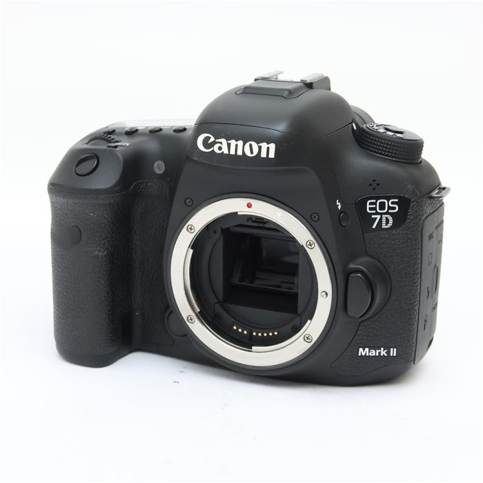 【中古】 《並品》 Canon EOS 7D Mark II �