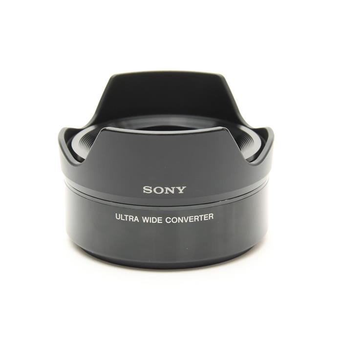 外観状態:良品 マップ保証期間:保証なし 付属品など:元箱・取扱説明書・ケース・フロントキャップ・リアキャップ【ココがポイント！】E 16mm F2.8装着時は12mm相当となり、気軽に超広角撮影が楽しめます。付属のポーチで持ち運びしやすいのもポイントです！◎点検スタッフからのコメント【外観】スレキズがありますが、通常使用されている良好な商品です。【機能面・操作】動作良好です。安心してお使いいただけます。【その他】前玉の周辺部に少しコーティングスレがあります。使用には問題ありません。※お求めの後2週間以内の初期不良はご返品可能です。#260209-n