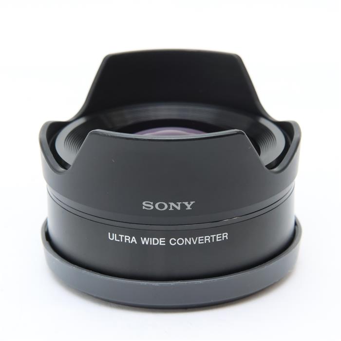 外観状態:並品 マップ保証期間:保証なし 付属品など:ケース・フロントキャップ・リアキャップ【ココがポイント！】E 16mm F2.8装着時は12mm相当となり、気軽に超広角撮影が楽しめます。付属のポーチで持ち運びしやすいのもポイントです！◎点検スタッフからのコメント【外観】スレキズがありますが、実用品として問題なくお使いいただける商品です。【機能面・操作】動作良好です。安心してお使いいただけます。※お求めの後2週間以内の初期不良はご返品可能です。#260214-n