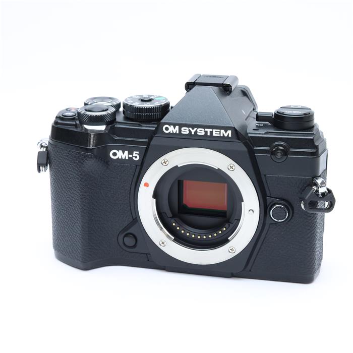 【中古】 《並品》 OM SYSTEM OM-5 ボディ ブラック [ デジタルカメラ ]