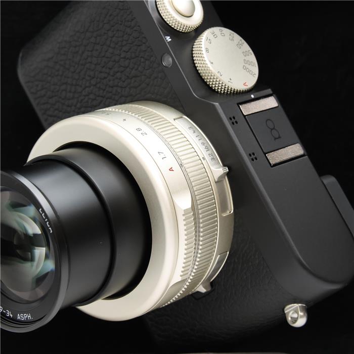 【中古】 《新同品》 Leica D-LUX8 100 YEARS OF LEICA【Leica Iの誕生から100周年を記念した特別限定モデルが入荷しました！】 [ デジタルカメラ ]
