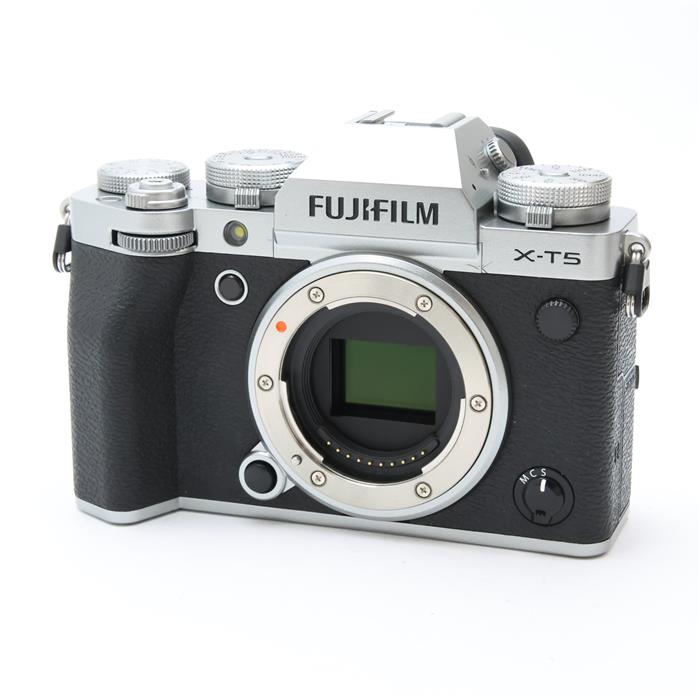 【中古】 《並品》 FUJIFILM X-T5 ボディ シルバー [ デジタルカメラ ]