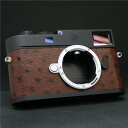 【中古】 《新同品》 Leica M11-P アラカルト カスタムレザーサービス(No3 オーストリッチ風 チェスナット) ブラックペイント 【点検証明書付きラ...