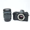 【中古】 《良品》 OLYMPUS OM-D E-M5 Mark II 14-150mmIIレンズキット ブラック 【レンズ内クリーニング/各部点検済】 [ デ...