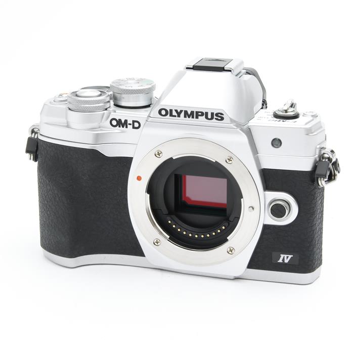 【中古】 《美品》 OLYMPUS OM-D E-M10 Mark IV ボディ シルバー 【ファインダー内清掃/各部点検済】 [ デジタルカメラ ]