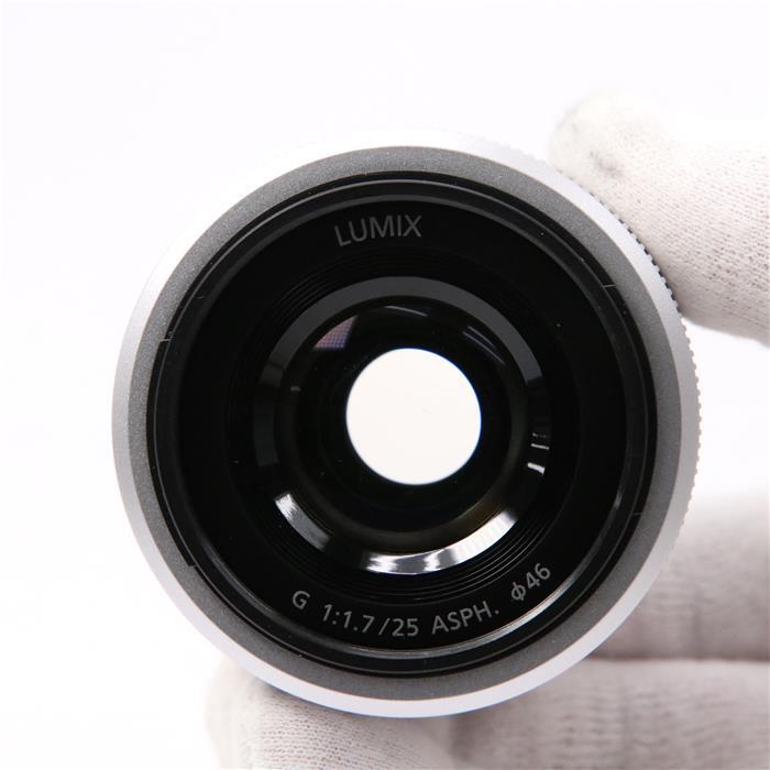 において 《良品》 Panasonic G 25mm F1.7 ASPH. H-H025-S シルバー (マイクロフォーサーズ) :マップカメラ店 ズです