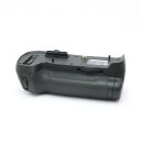【中古】 《良品》 Nikon マルチパワーバッテリーパック MB-D12