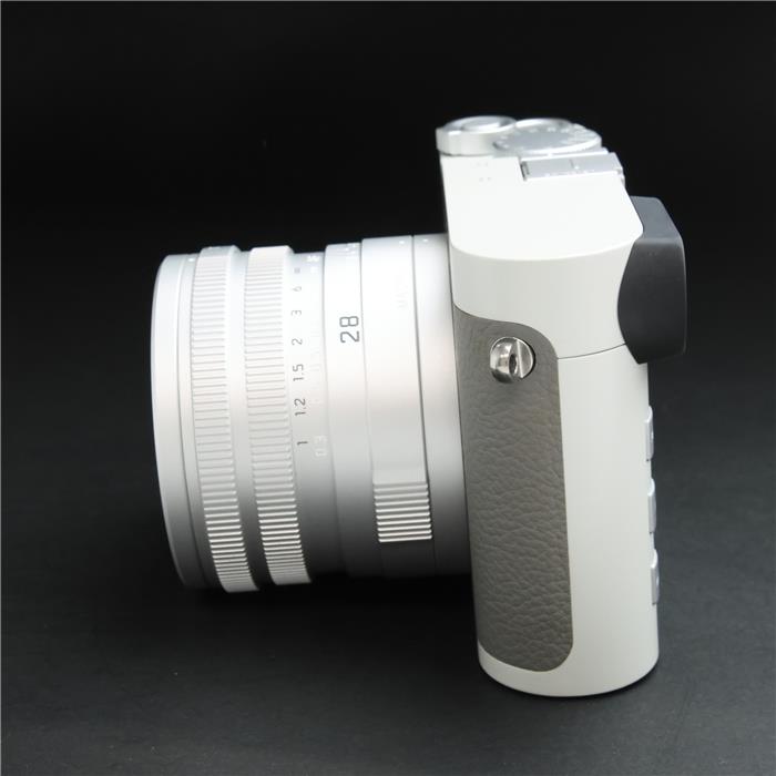 【中古】 《良品》 Leica Q2 Ghost by HODINKEE 【LeicaとHODINKEEがコラボレーションして生まれた、特別なモデルが入荷しました！】【点検証明書付ライカカメラジャパンにて各部点検済】 [ デジタルカメラ ]
