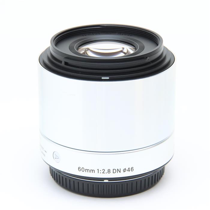 シグマ カメラレンズ 60mm f2.8 DN シルバー マイクロフォーサーズ シグマ カメラレンズ 60mm f2.8 DN シルバー マイクロフォーサーズ