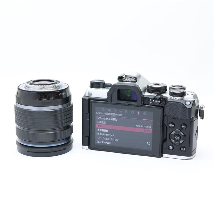 【中古】 《良品》 OM SYSTEM OM-5 Mark II 12-45mm F4.0 PRO レンズキット シルバー [ デジタルカメラ ]