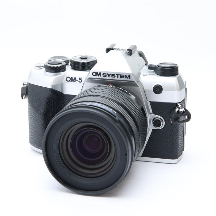 【中古】 《良品》 OM SYSTEM OM-5 Mark II 12-45mm F4.0 PRO レンズキット シルバー [ デジタルカメラ ]