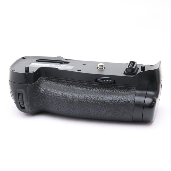 【中古品】《並品》Nikon マルチパワーバッテリーパック MB-D17
