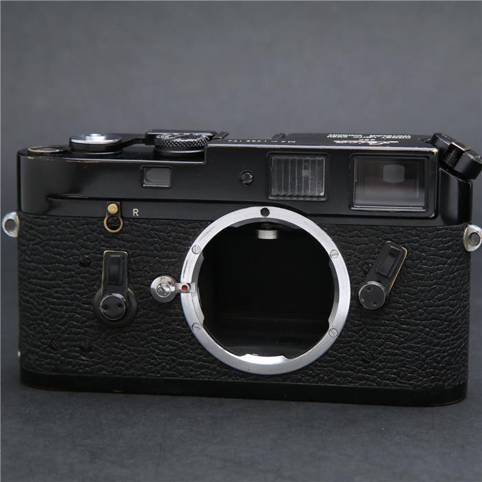 【あす楽】 【中古】 《良品》 Leica M4 ブラックペイント 【貴重な逸品が入荷しました！】【ファインダー内清掃/シャッタースピード調整/各部点検済】 2