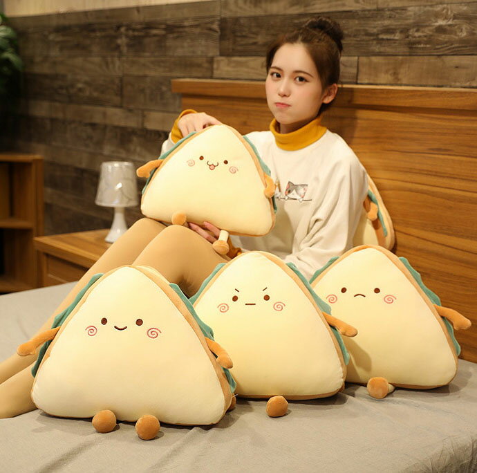 送料無料 ぬいぐるみ 60*50*25cm サンドイッチ sandwich サンドウィッチ 抱き枕 クッション インテリア 子供 おもちゃ 食物 可愛い かわいい 彼女に ふわふわで癒される 柔らか 心地いい プレゼント 楽天海外通販