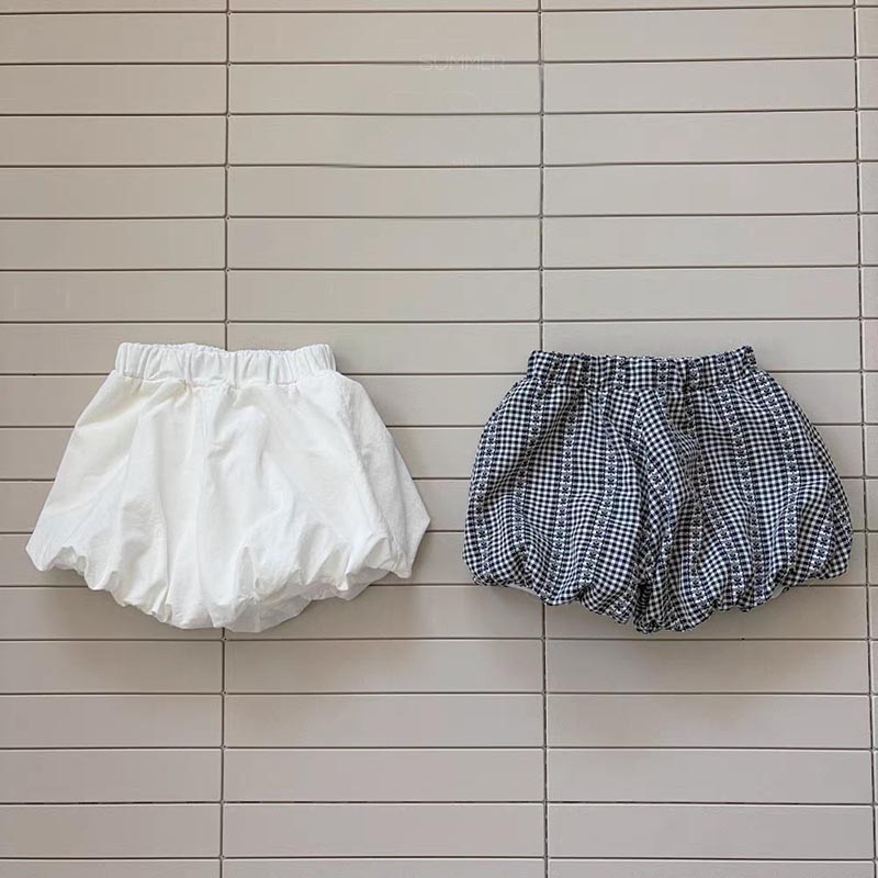 送料無料 ベビー ブルマパンツ おむつカバー ショートパンツ かぼちゃパンツ オーバーパンツ べビー服 赤ちゃん ボトムス ベビーウェア 子供服 こども服 男児 女児 男女 短パンツ バルーンパンツ かわいい ベビー服 シンプル 無地 普段着 楽天海外通販