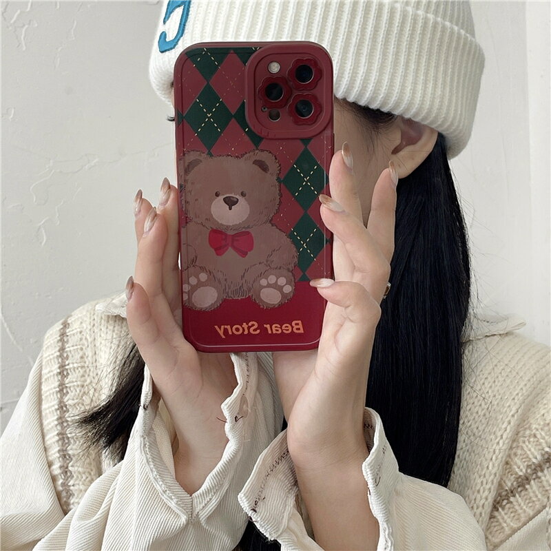 送料無料 iPhone13 ケース 互換品 クリスマス Xmas 聖誕祭 クマ 熊 ベア bear アーガイル柄 argyle 高級感 秋冬 レンズカバー シンプル iPhoneX アイフォン11 12 iPhone 12promax XSMax Pro XR 13promax XS X iPhoneXR 13Pro スマホケース カバー 可愛い 耐衝撃 楽天海外通販