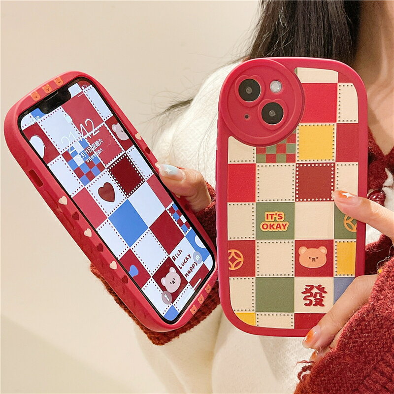 送料無料 iPhone13 ケース 互換品 カップル couple レッド チェッカーボード bear クマ 熊 ベア 高級感 レンズカバー アイフォン11 12 iPhone 12promax XSMax Pro 7plus 13promax XS X 8plus XR 13Proスマホケース カバー おもしろ クリア 可愛い 耐衝撃 楽天海外通販