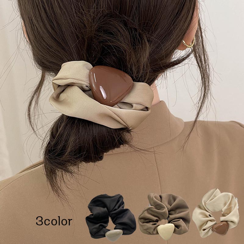 送料無料 シルクヘアゴム ヘアシュシュ 髪留め ゴム ヘアアクセサリー 軽い レディース 髪留めゴム シルクヘアゴム シルク 髪ゴム ヘアゴム シルク シュシュ 大人 女性 ヘアアクセサリー ヘアポニー ポニーテール ヘアアレンジ 髪留め 高弾性シュシュ 楽天海外通販のサムネイル