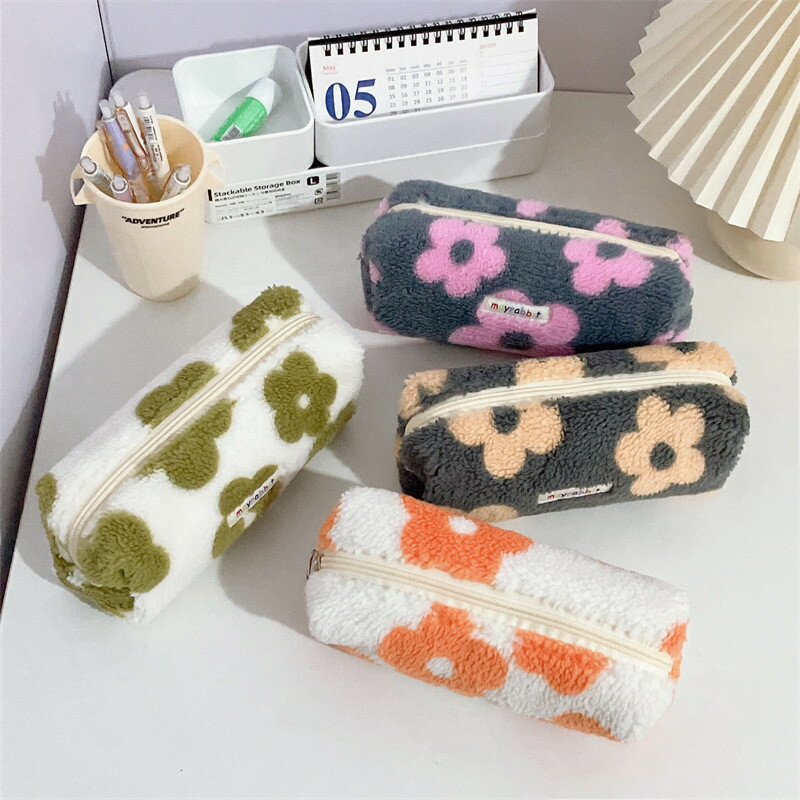 送料無料 ペンケース 大容量 筆入れ ペン収納 もこもこ 韓国ファション コスメポーチ 小物入れ 小学生 ..